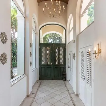 Romano - Luxury Villa Almancil