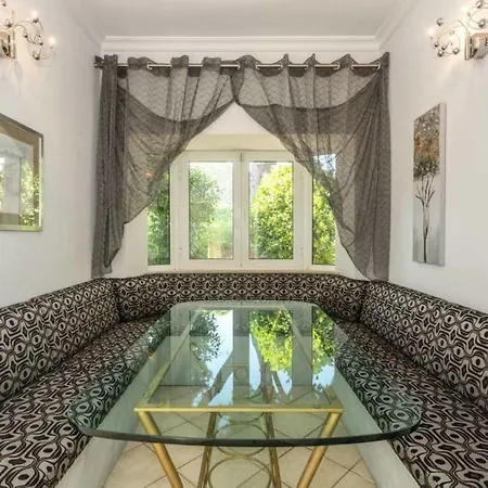 Romano - Luxury
