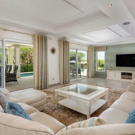 Villa Romano - Luxury Almancil